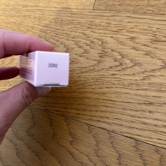 New One/Size by Patrick Starrr TURN UP THE BASE BUTTER SILK CONCEALER MEDIUM 3 - Picture 5 of 6